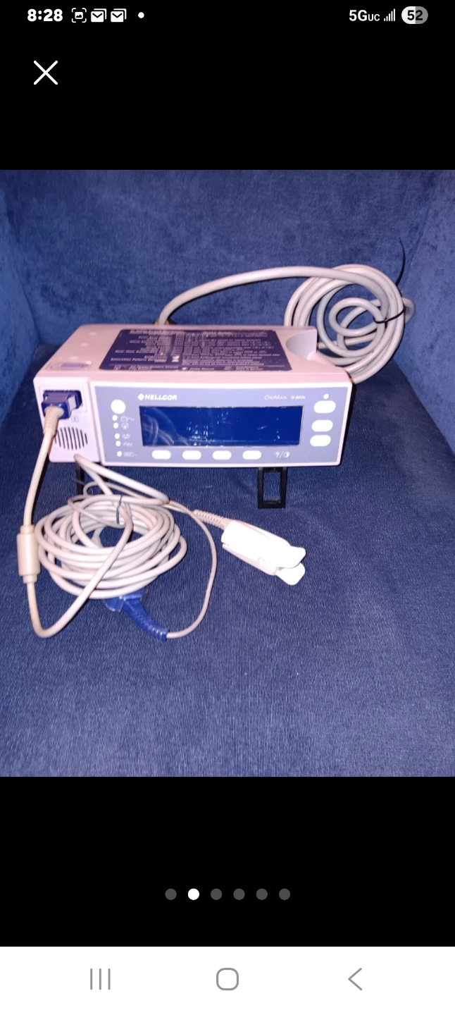 Nellcor Oxygen & Heart rate Monitor