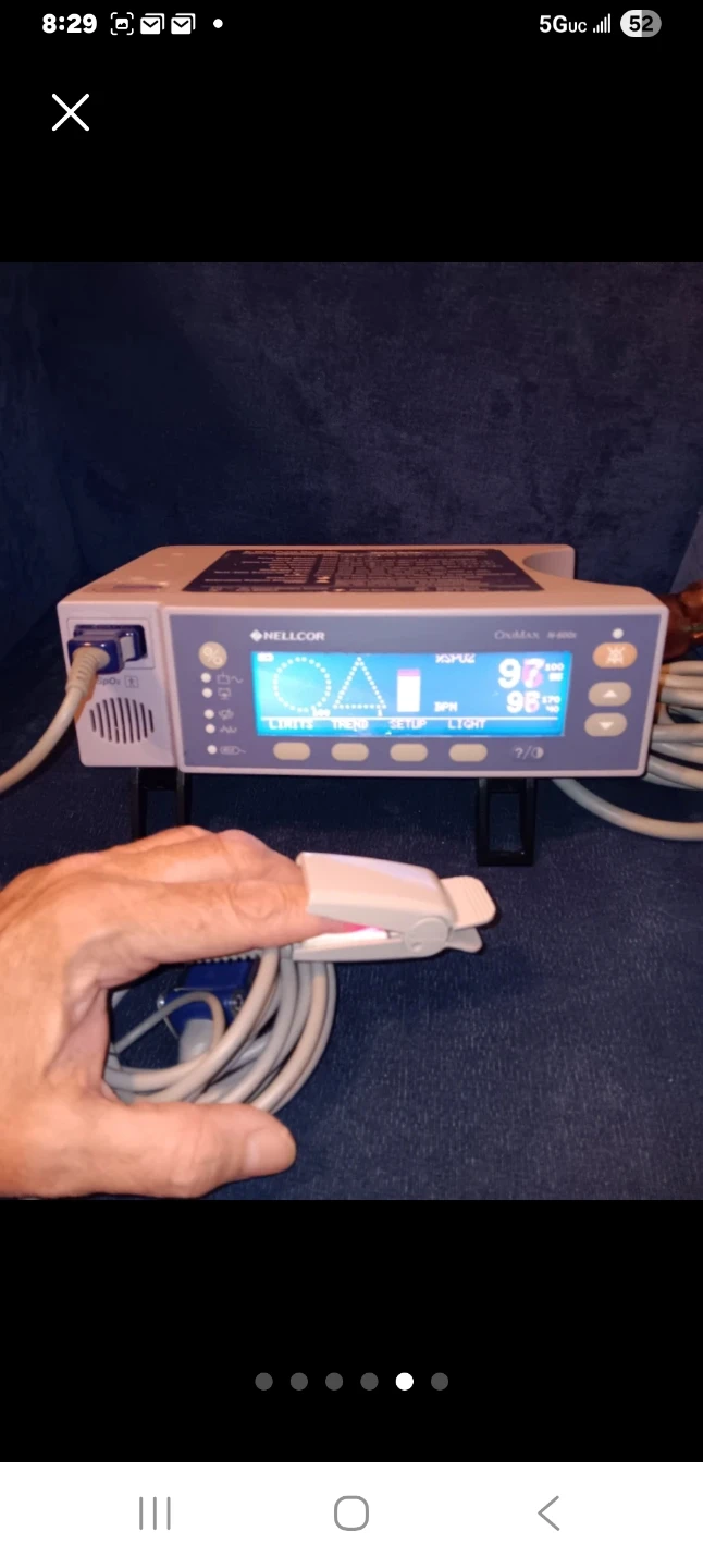 Nellcor Oxygen & Heart rate Monitor - photo 3