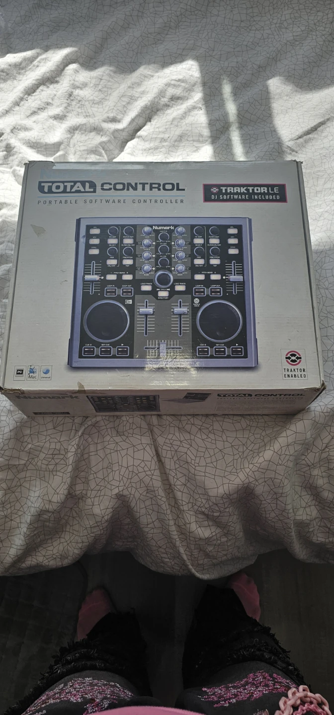 Numark Total DJ Controler With Software - photo 3