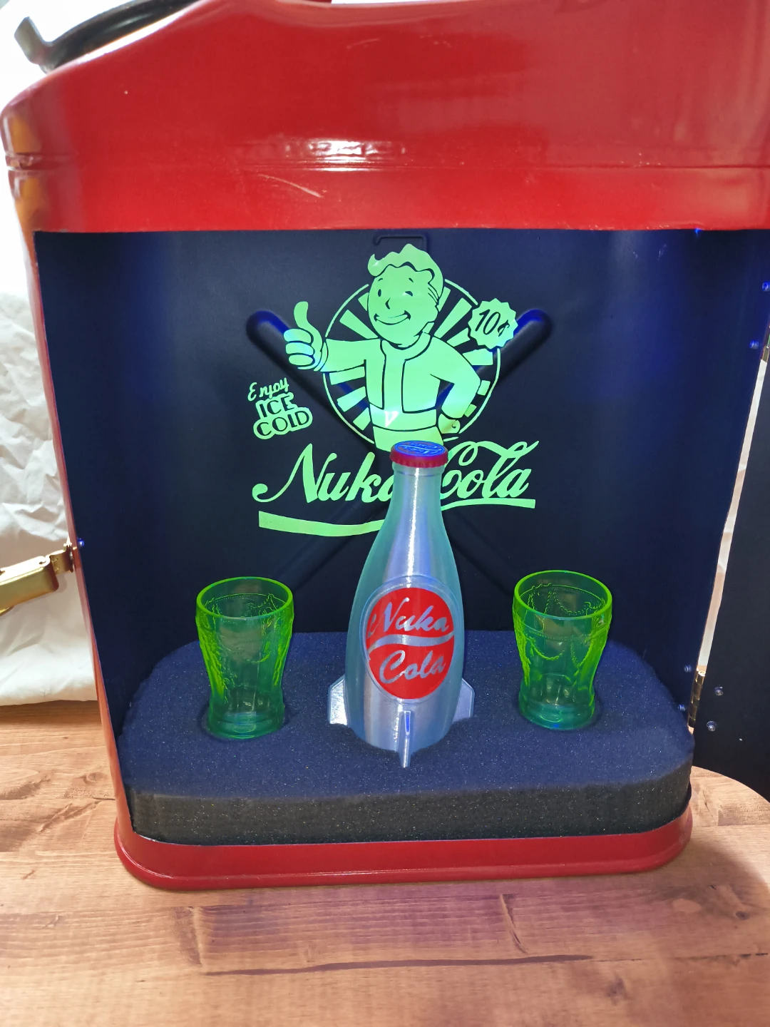 Fallout Nuka-Cola Rocket Bottle Jerry can bar