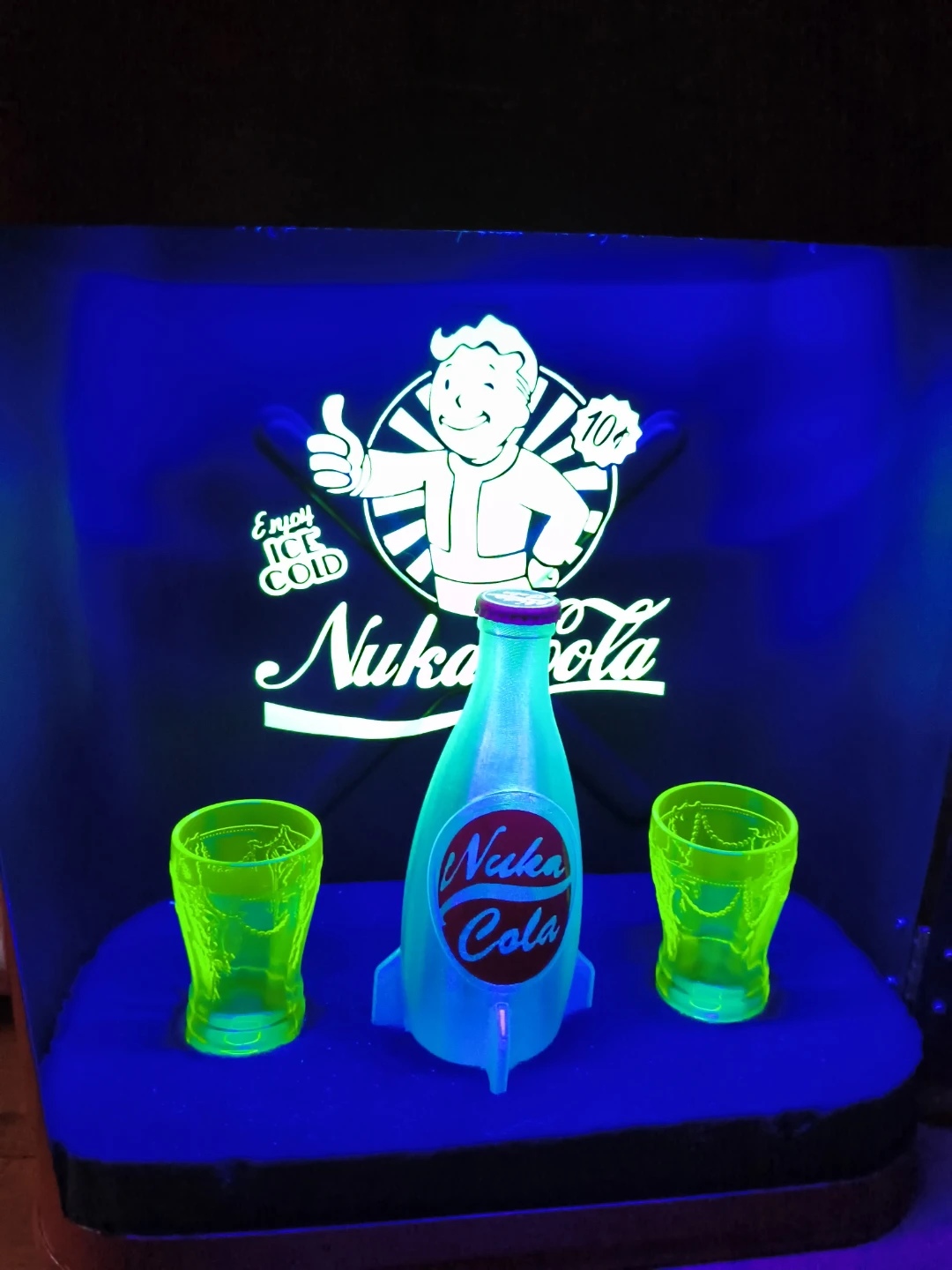Fallout Nuka-Cola Rocket Bottle Jerry can bar - photo 3