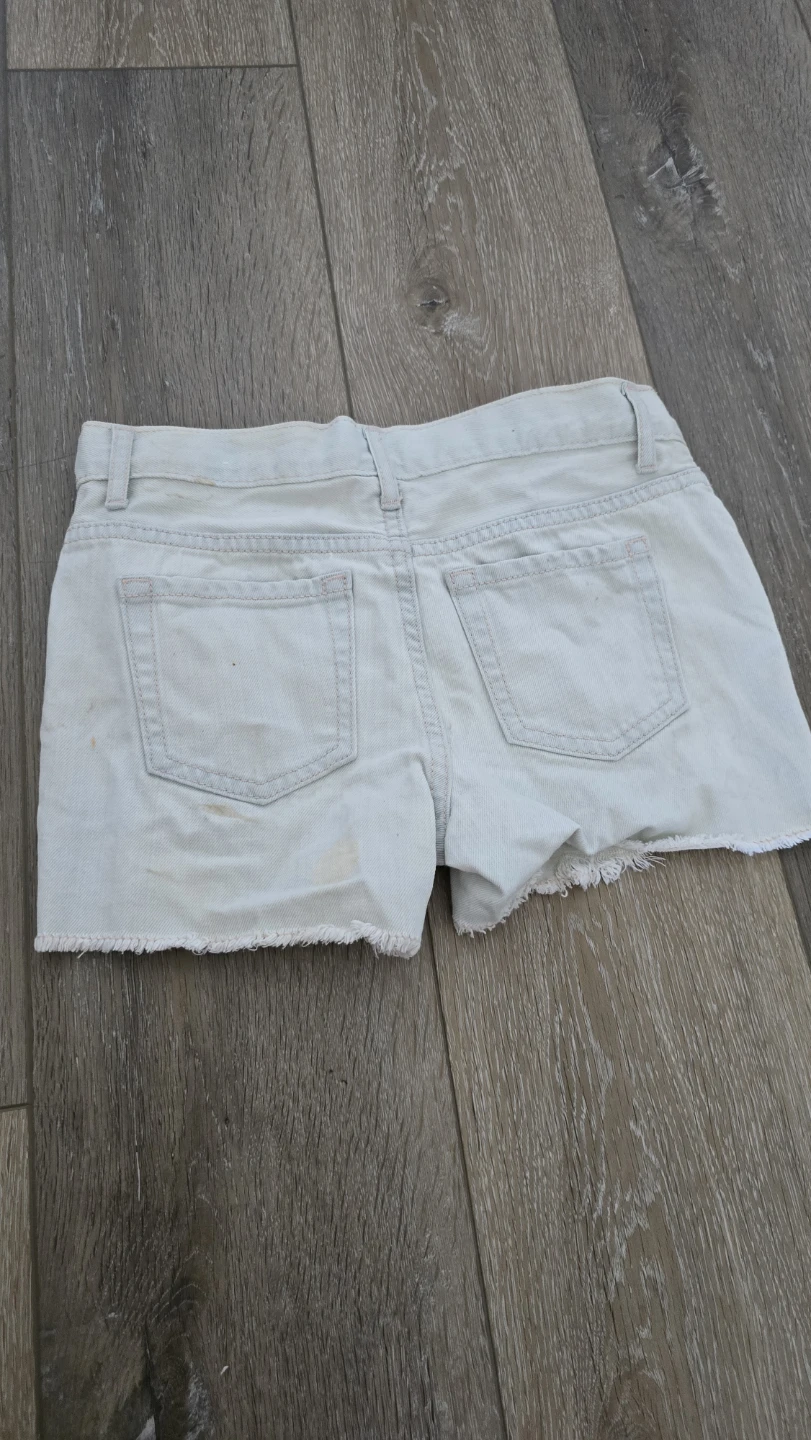 The Children's Place Girls Light Wash Denim Shorts Size 8yr kids - photo 2