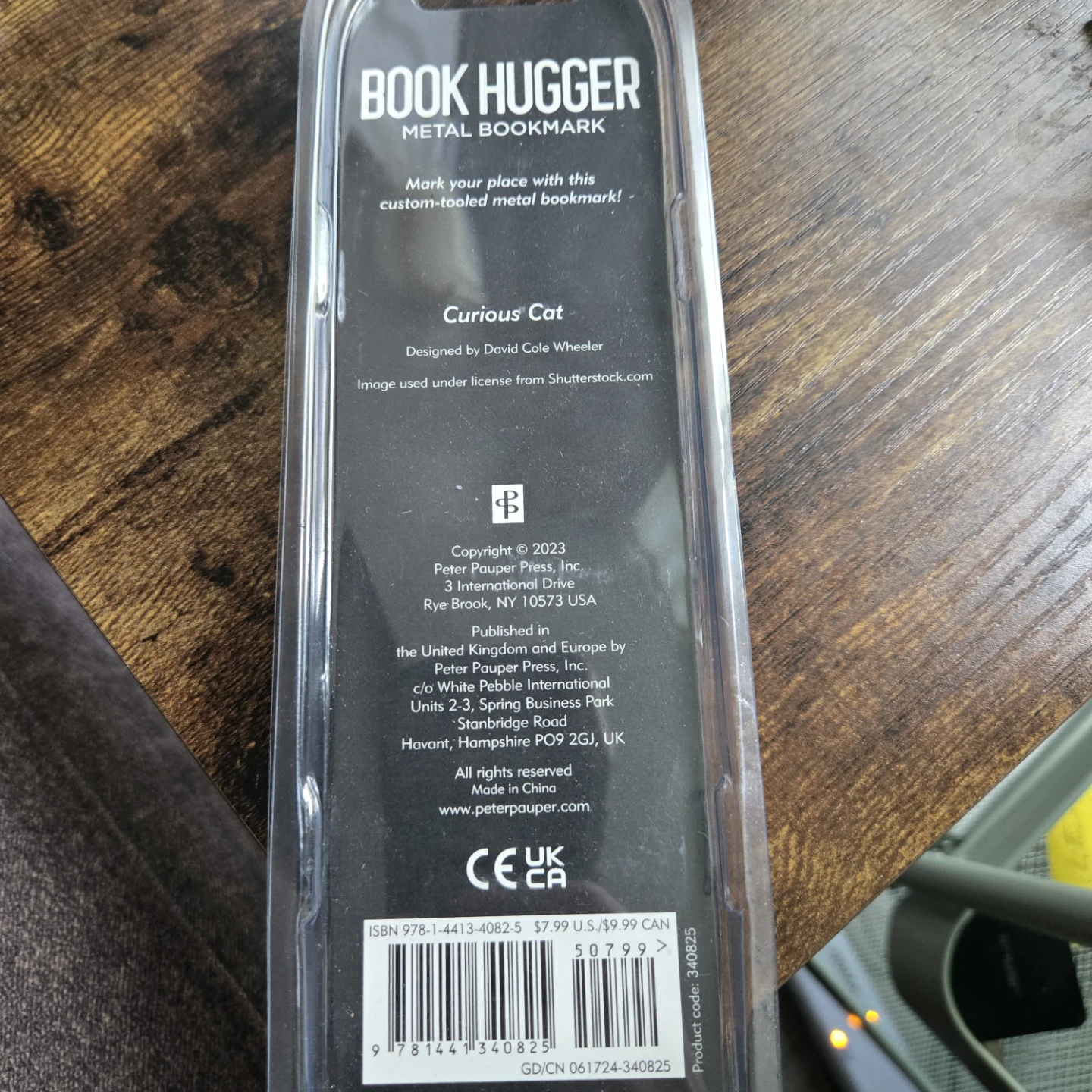 Book Hugger Metal Bookmark - Curious Cat - photo 2
