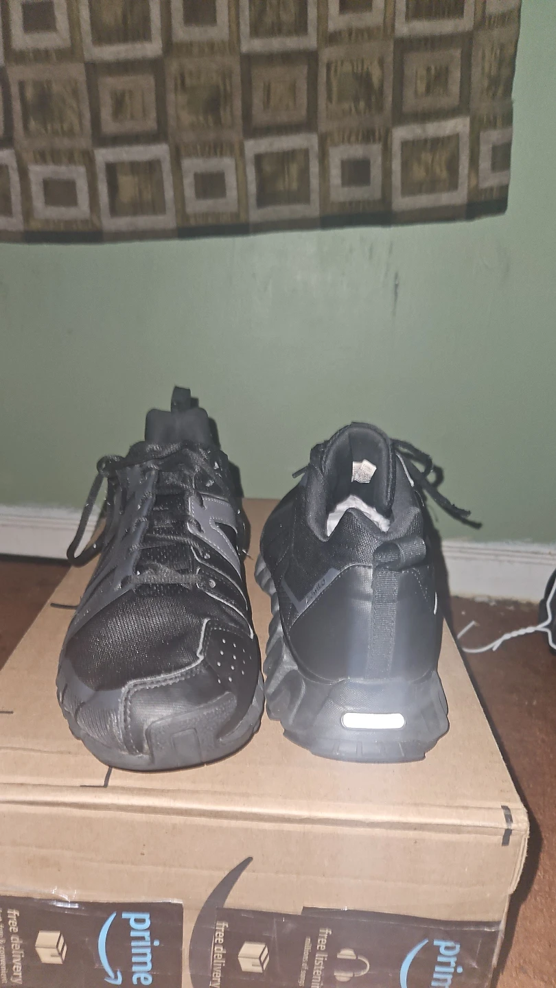 Reebok Black Running Shoes - photo 2
