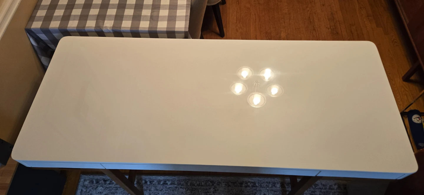White Lacquer Desk with Wood Legs - photo 3