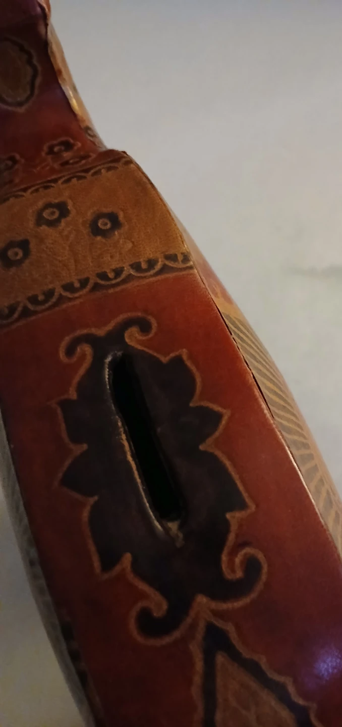 Ceramic Jar and Elephant Coin Bank - photo 3