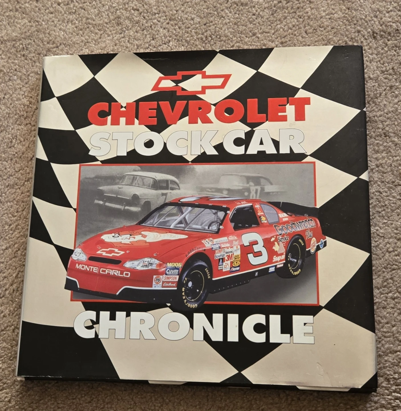 Chevrolet Stock Car Chronicle Book - photo 3