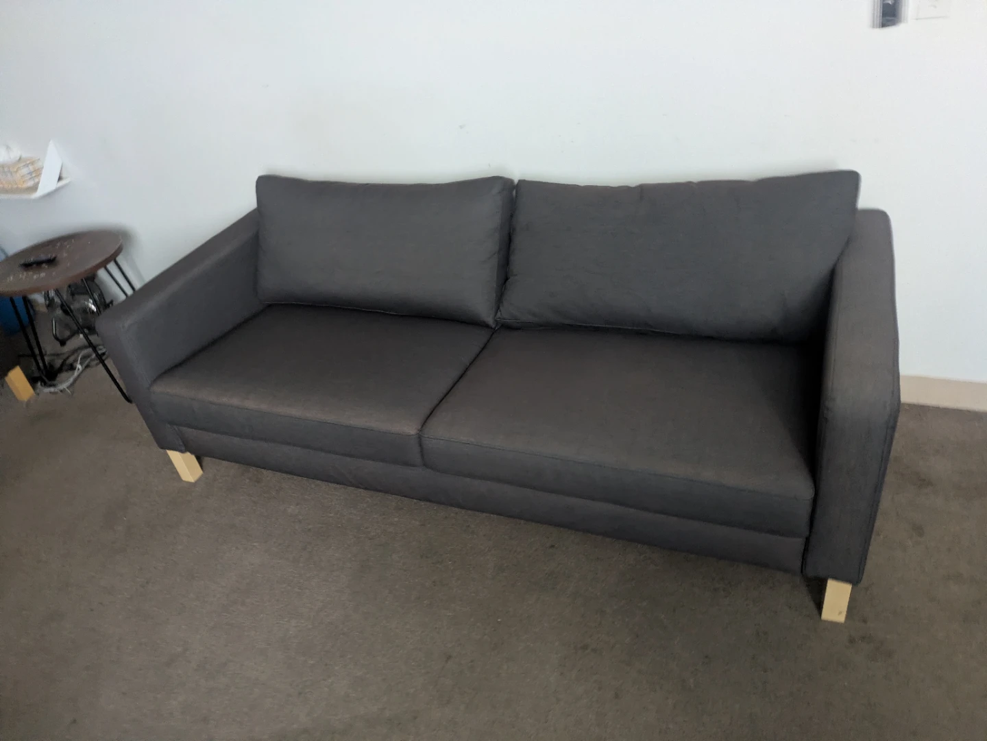Couch - free delivery - photo 4