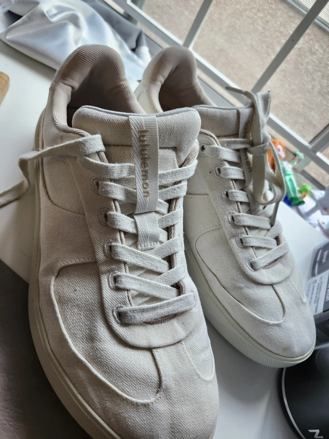 Lululemon Canvas Cityverse Sneaker us 10 - photo 2