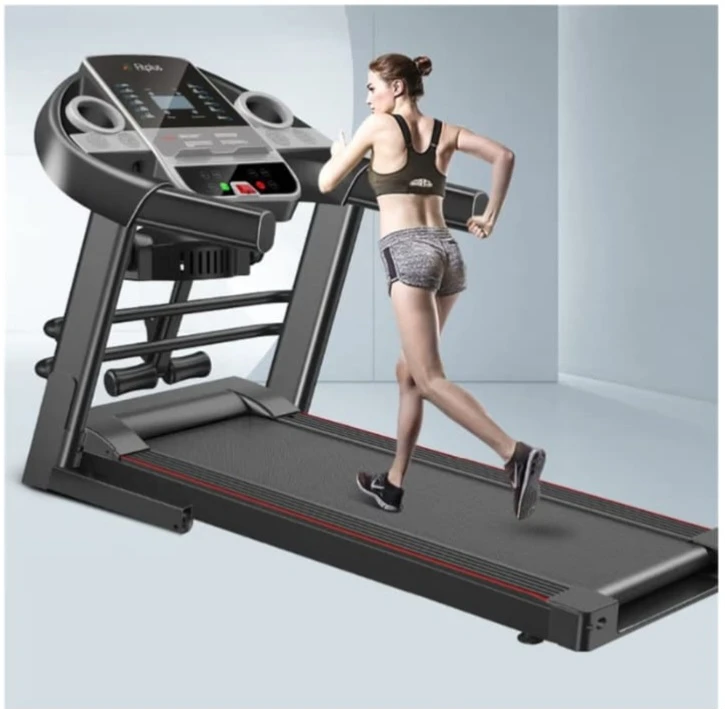 Foldable motorized treadmill