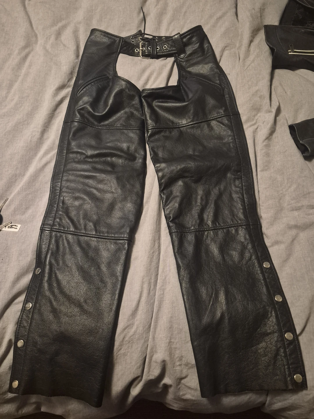 Harley-Davidson Leather Motorcycle Jacket & Chaps - photo 4