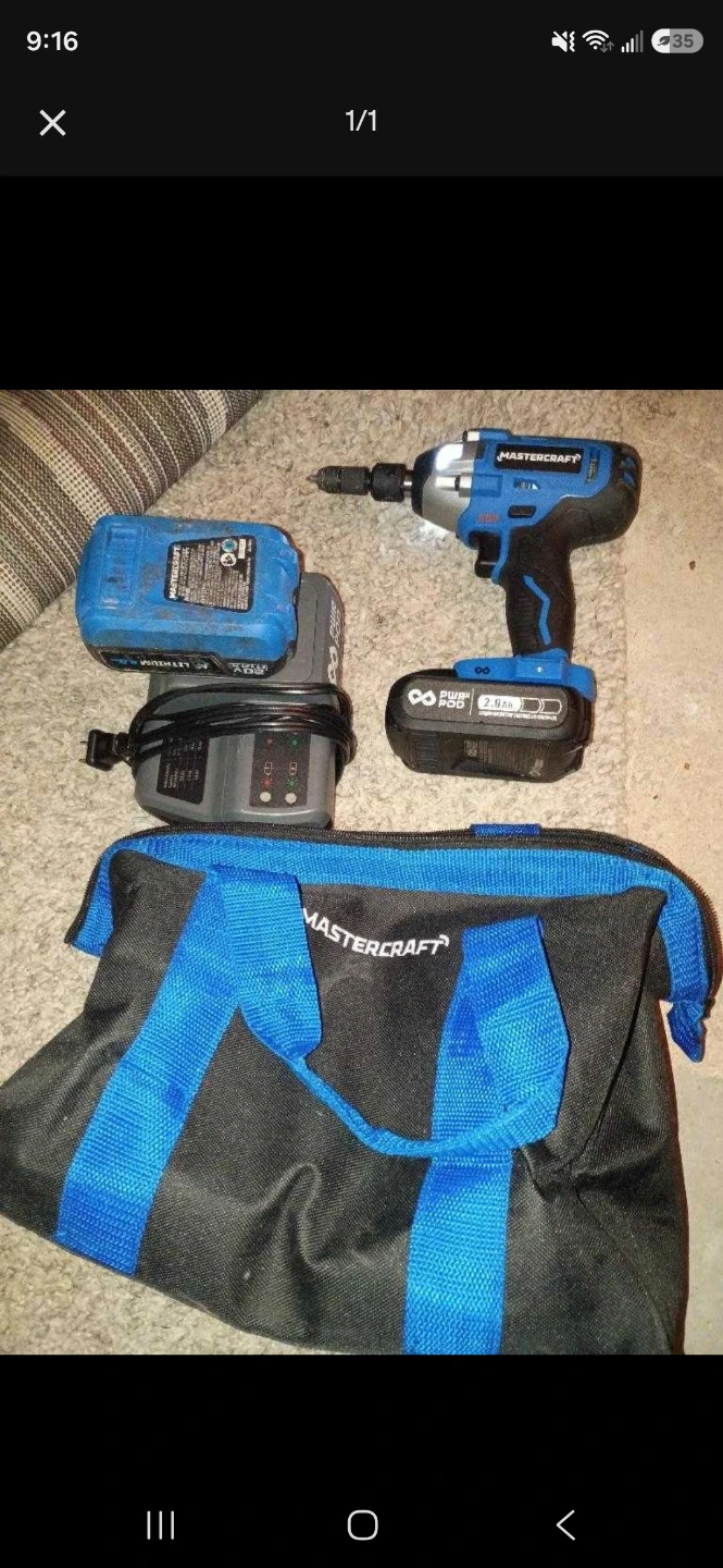 Mastercraft Impact Wrench Kit with 2 Batteries and Bag