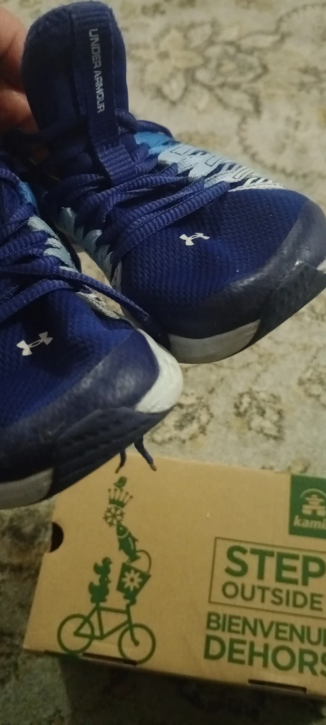 Under Armour Blue Running Shoes - Youth Size 1Y - photo 5