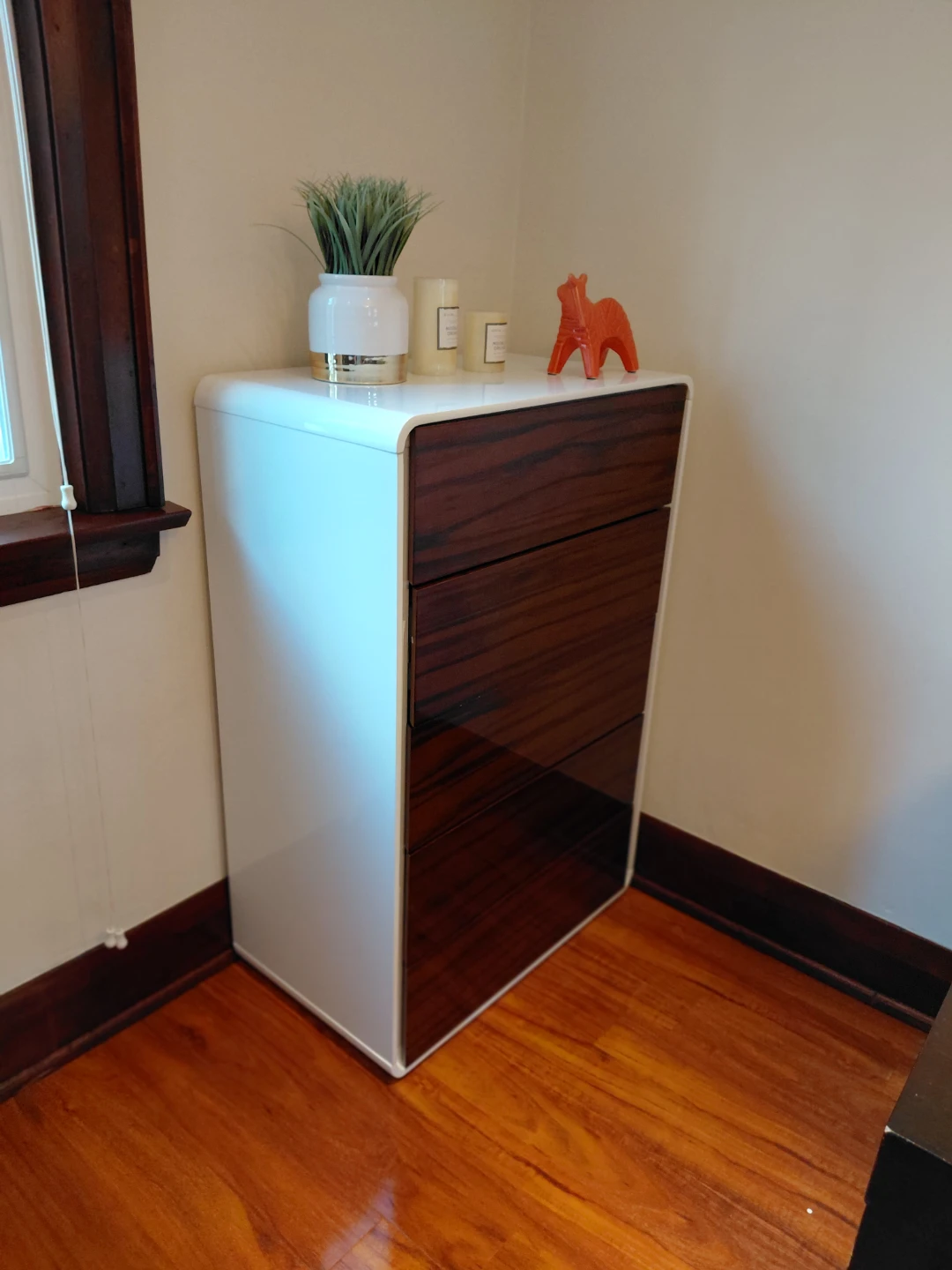 Vintage MCM Style 4 Drawer Dresser - photo 2