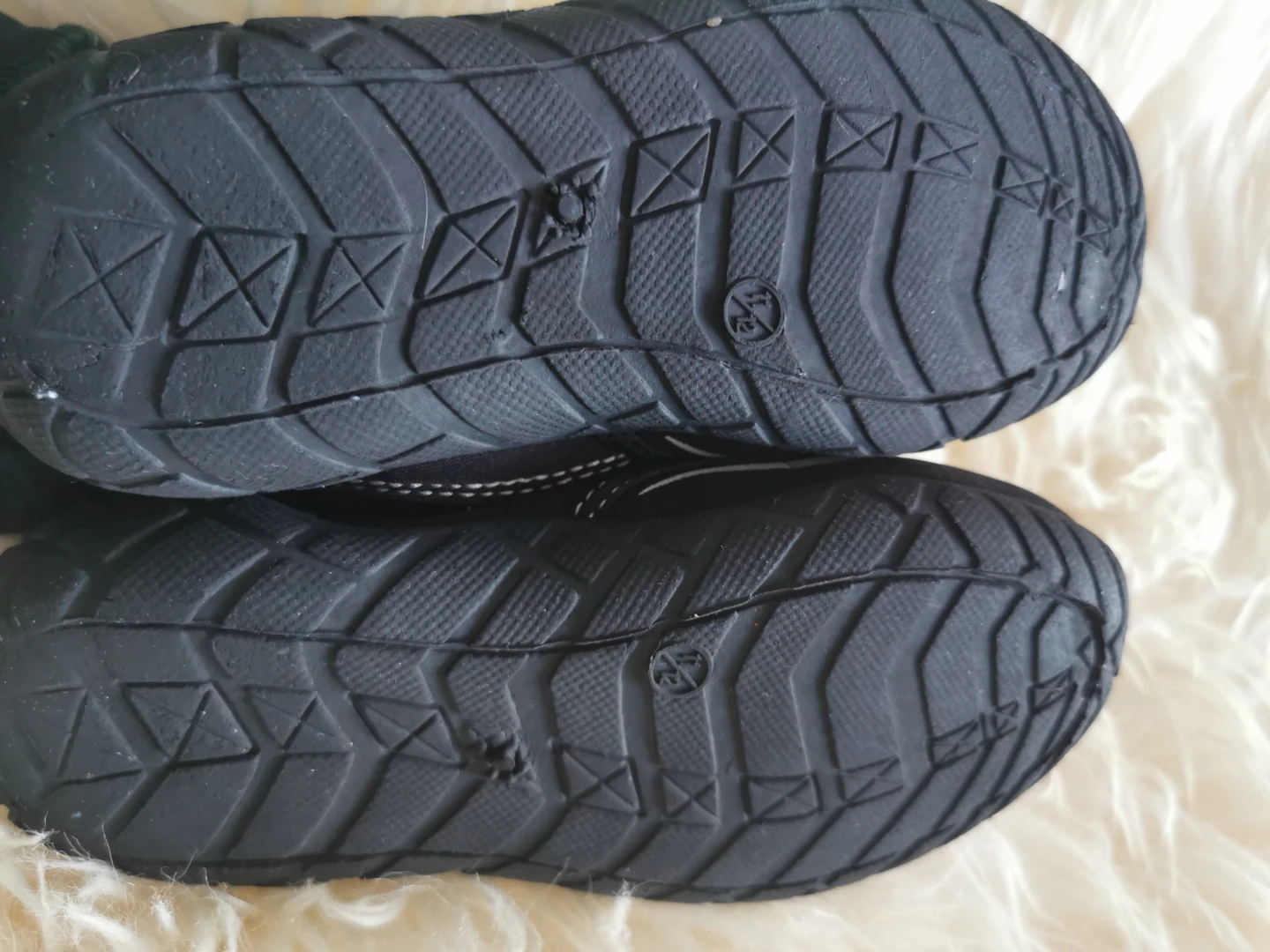 Kids swimshoes Size 11/12 - photo 2