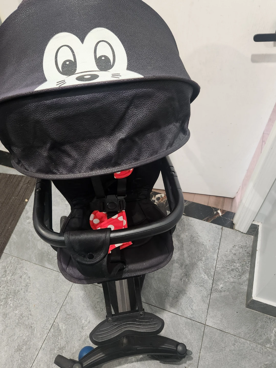 Black Mickey Mouse Stroller - photo 2