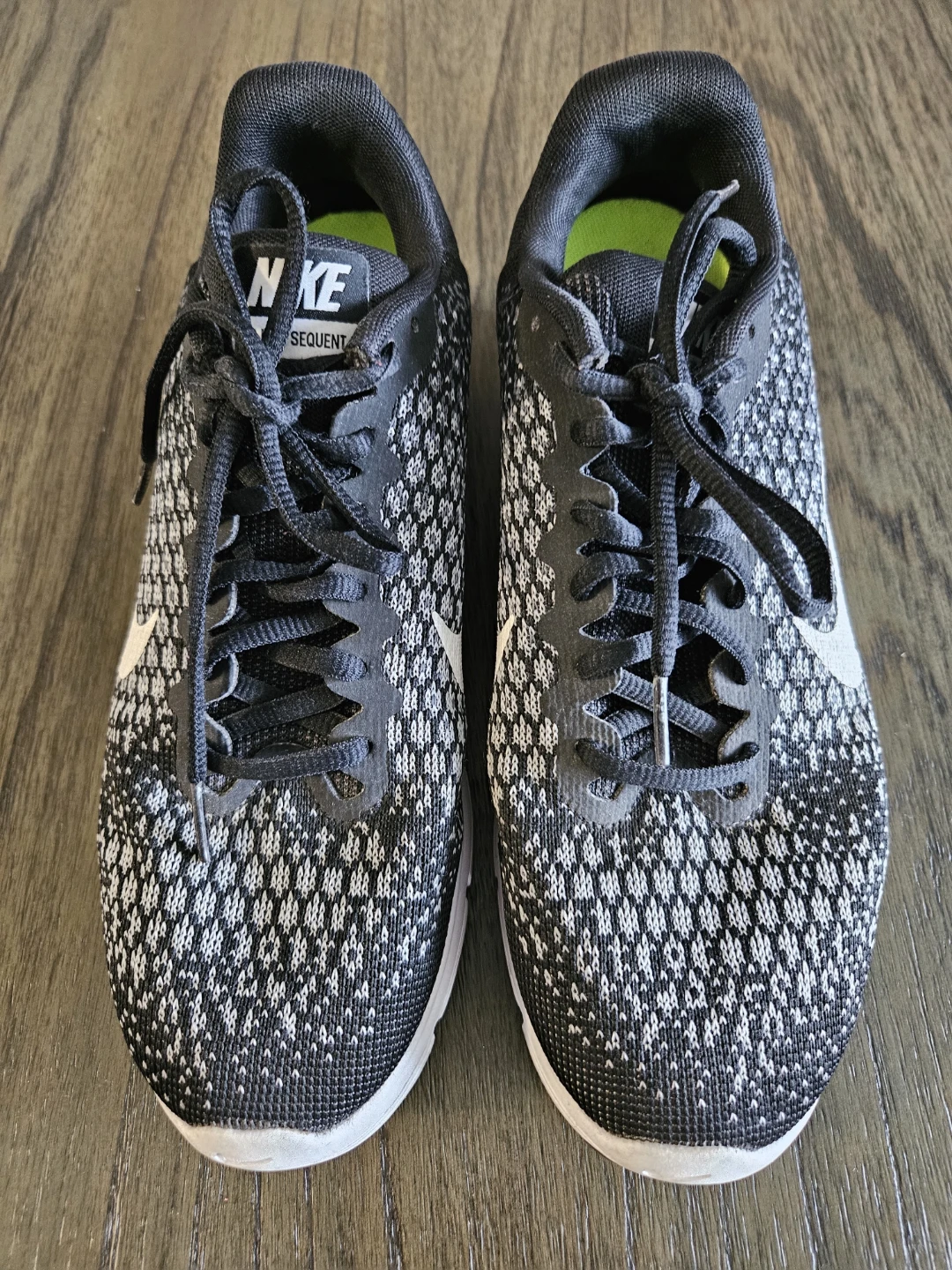 Nike Air Max Sequent 2 Women's Running Shoes Size 9 - photo 3