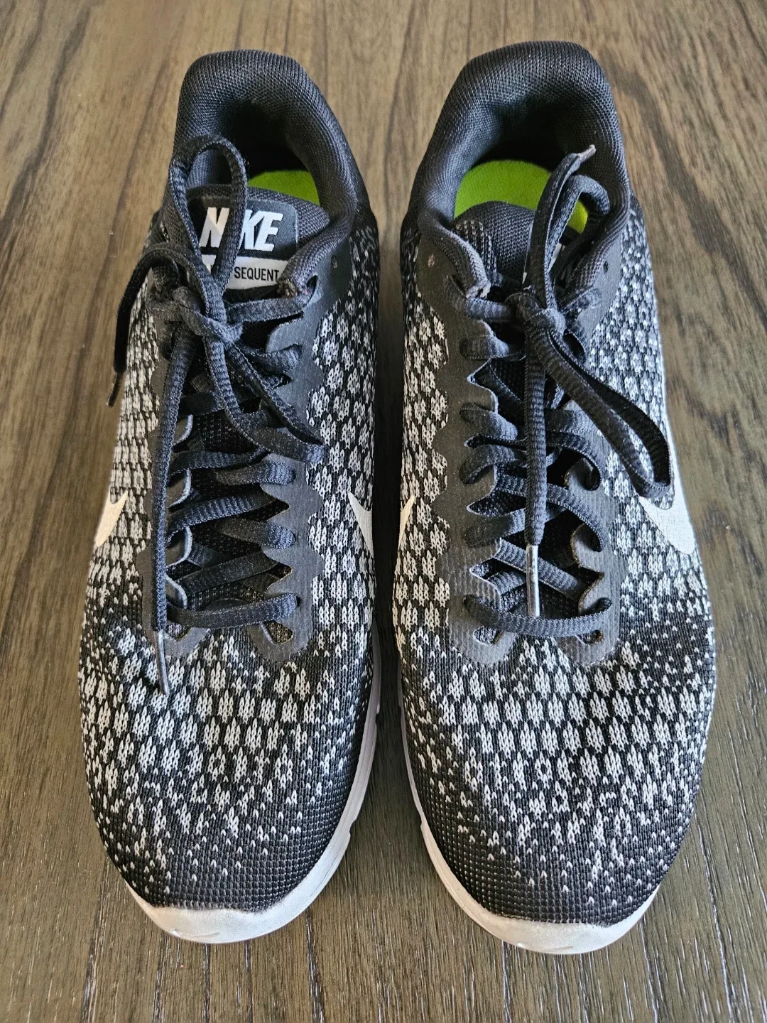 Nike Air Max Sequent 2 Women's Running Shoes Size 9 - photo 3