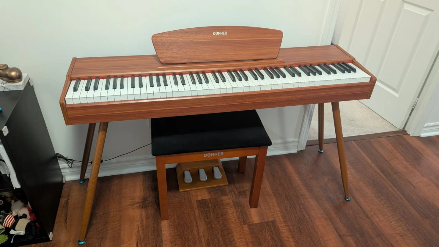 Donner Digital Piano with Bench and Pedals