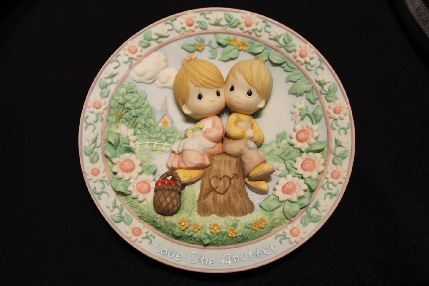 4 plates decoratives Precious Moments Decorative Plates Lot - photo 2
