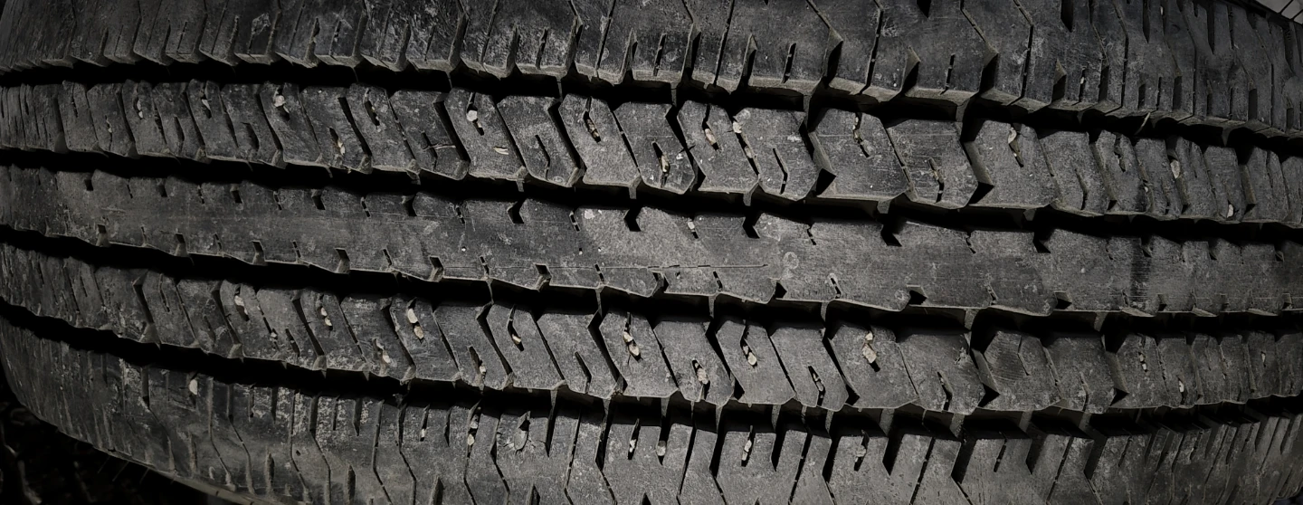 Very Good 1 Hankook Tire PLUS RIM Size 235 75 R17 M+S *DEAL*