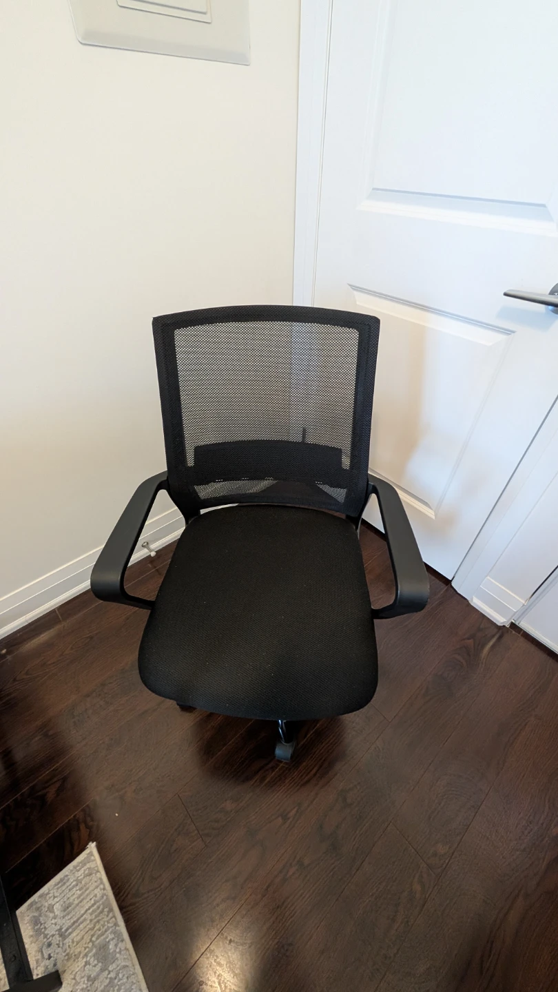 Black Mesh Office Chair - photo 3