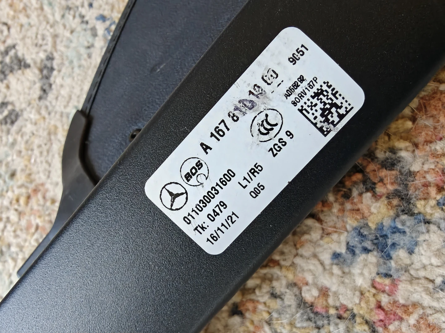 Mercedes-Benz Cargo Cover A 167 810 19 00