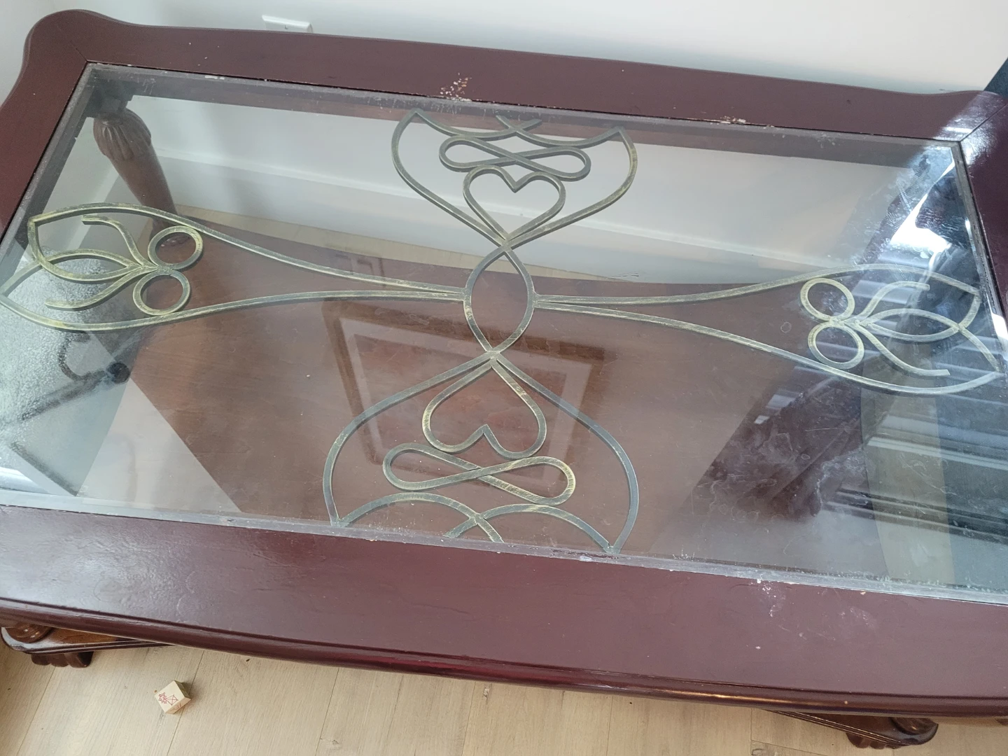 CenterTable with Glass Top