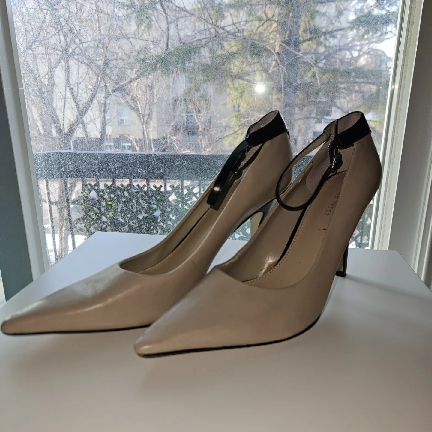 Nine West Women's Heels Size 8M