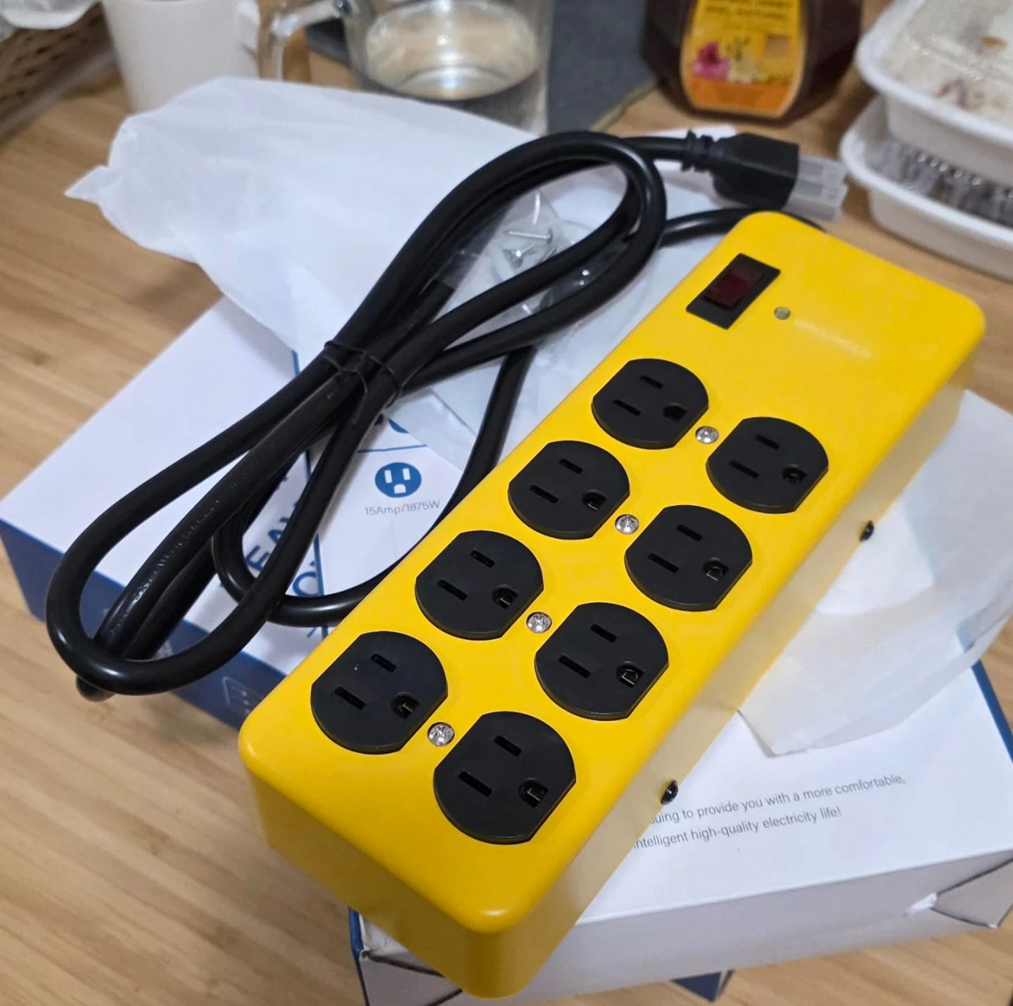 Yellow 15 Amp Heavy Duty Power Strip - photo 2