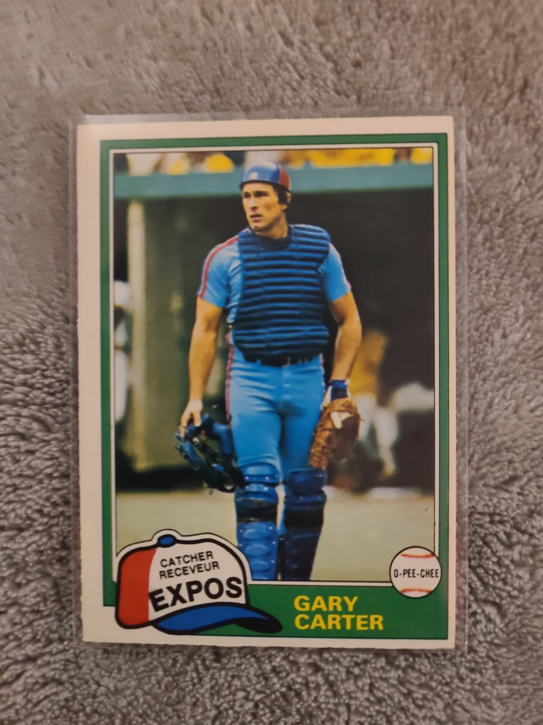 1981 O-Pee-Chee Gary Carter Baseball Card