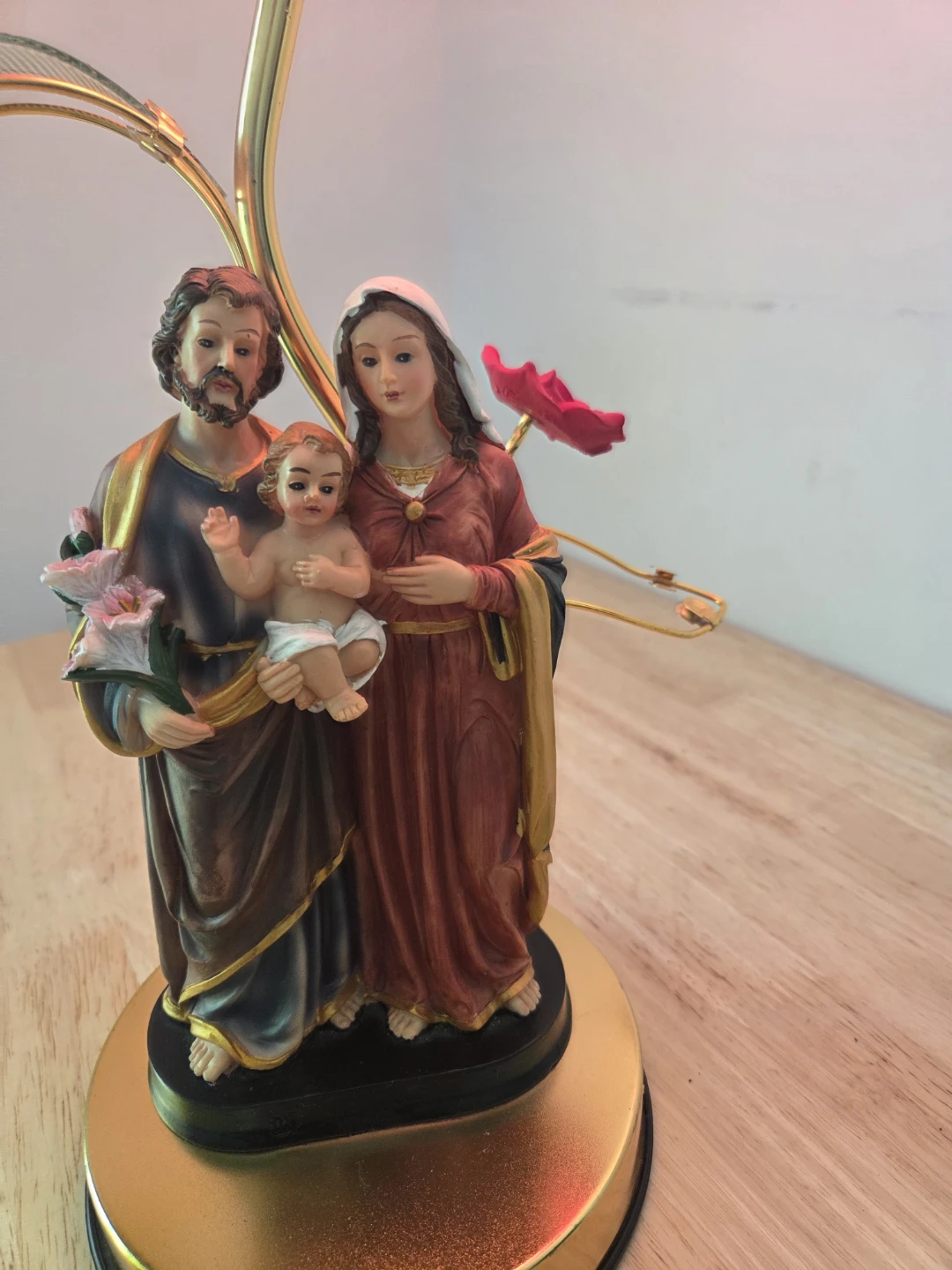 Holy Family Rose Lamp - photo 3