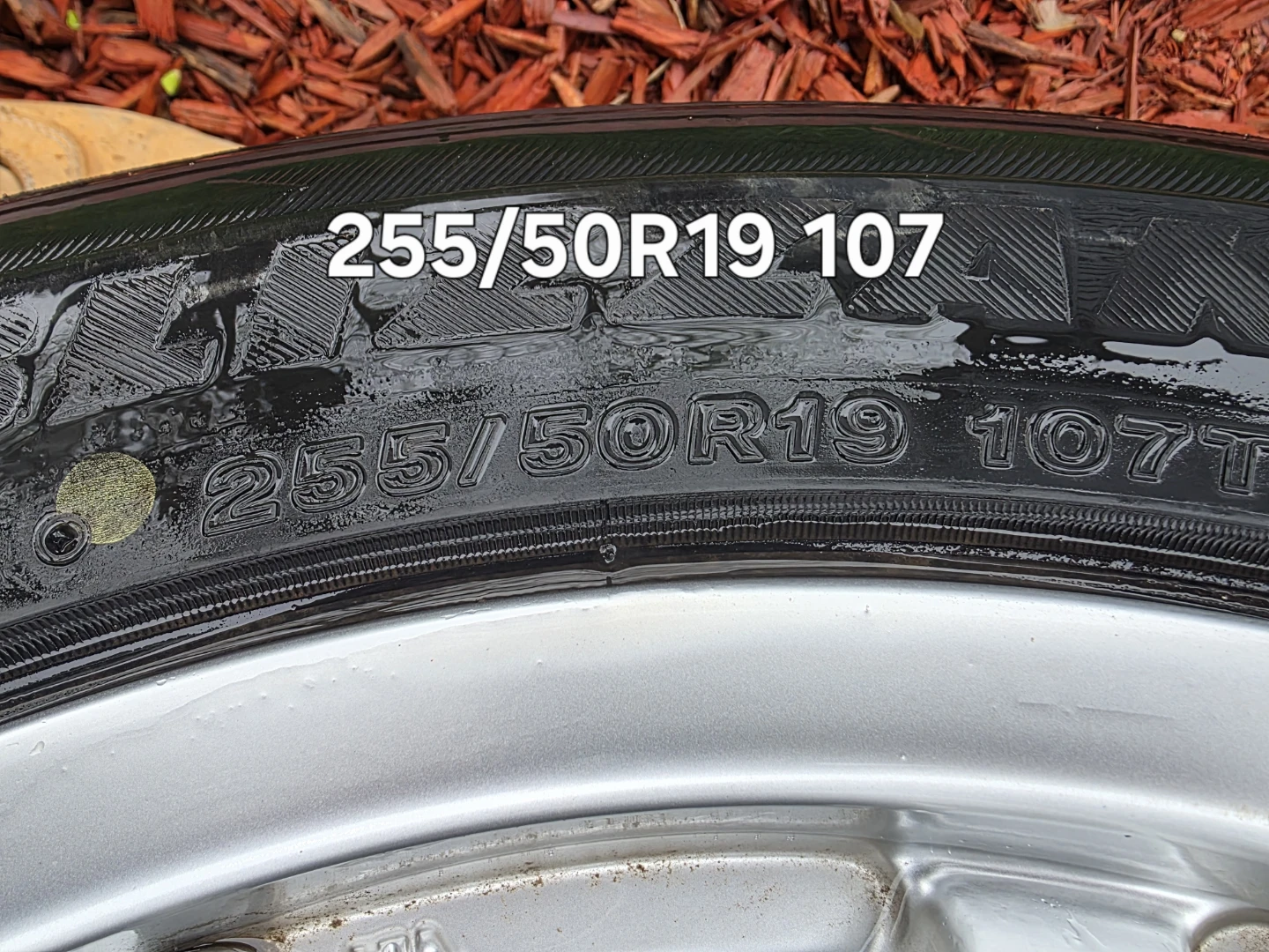 Set of 4 255/50R19 107 Tires with Sport Wheels
