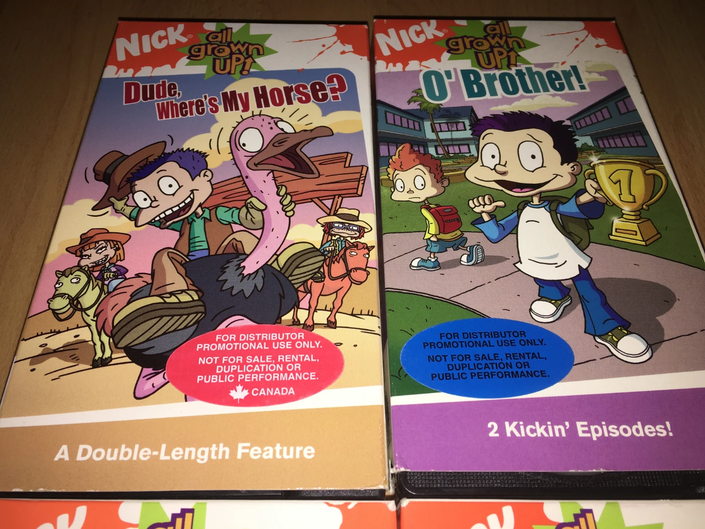 ($20 each) Promotional Screeners VHS Rugrats: All Grown Up Tapes - photo 2