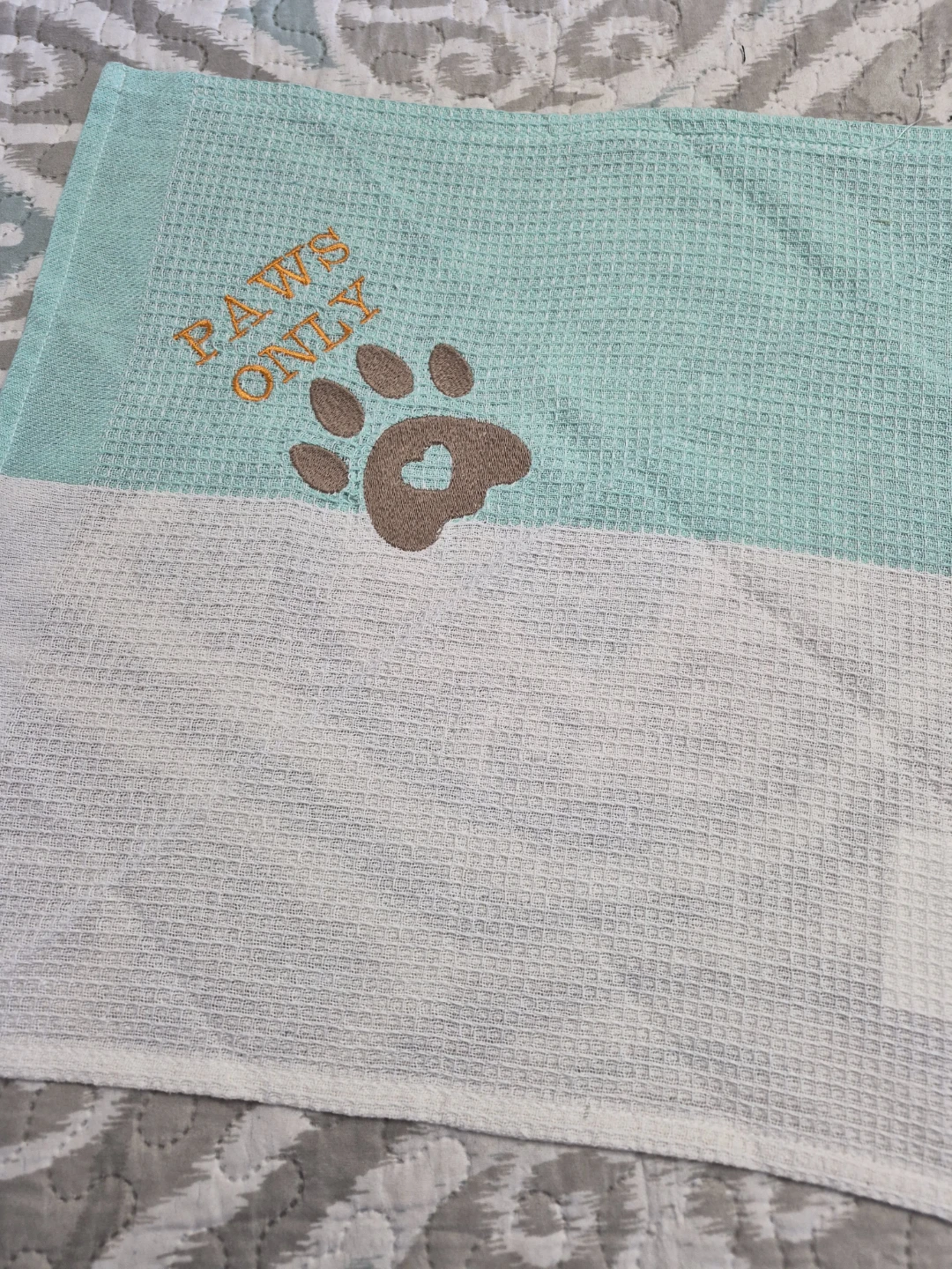 Fun 16" x 16" Paws Only Embroidered Towel - photo 5