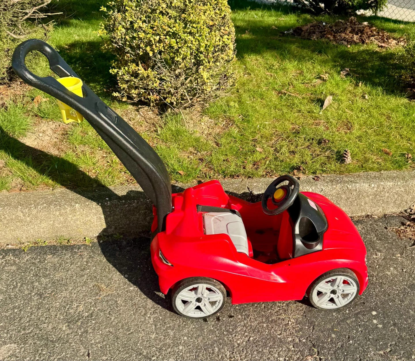 Step2 Push Car Ride-On Toy with Whisper Ride- Red - photo 2