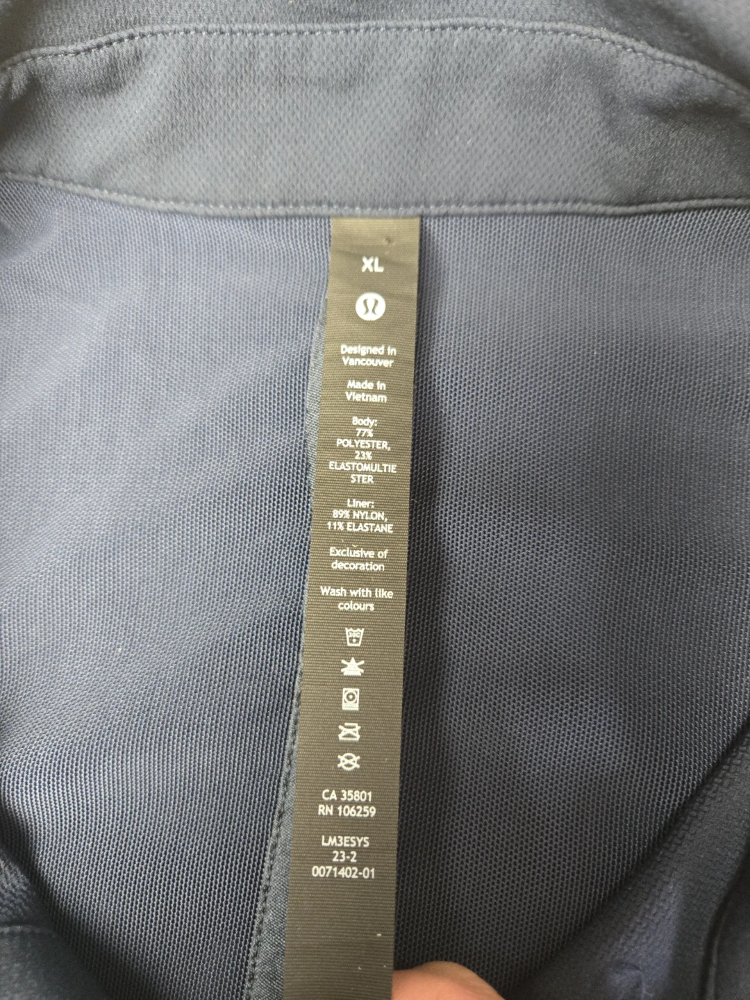 Lululemon mens cargo pocket jacket XL - photo 4