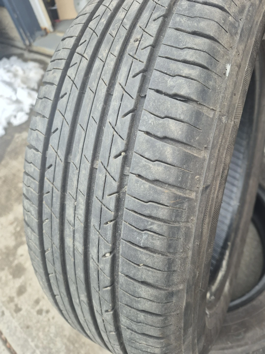 215/60r16 two tires for sale - photo 2