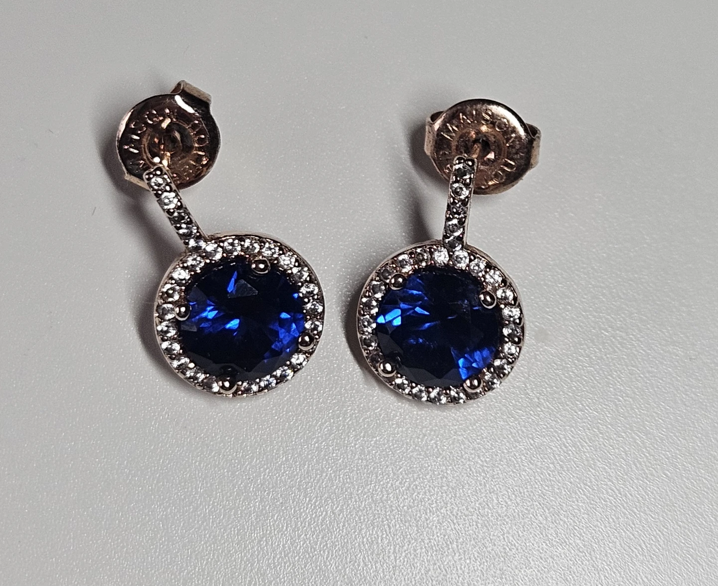 Elegant Sapphire Blue Jewelry Set