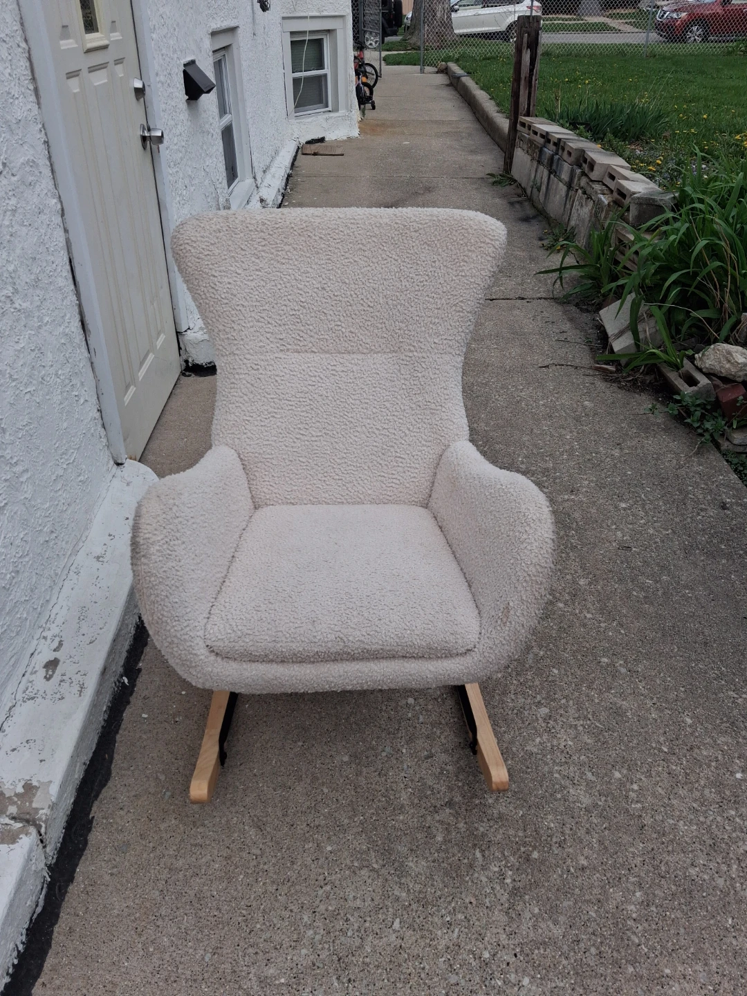 Comoda Silla Mecedora forrada en piel - photo 2