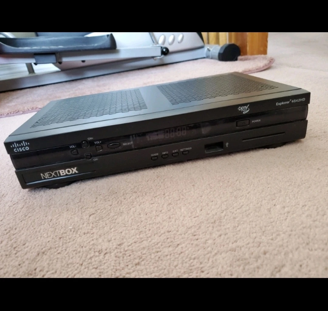 HDTV Cable Box - photo 2
