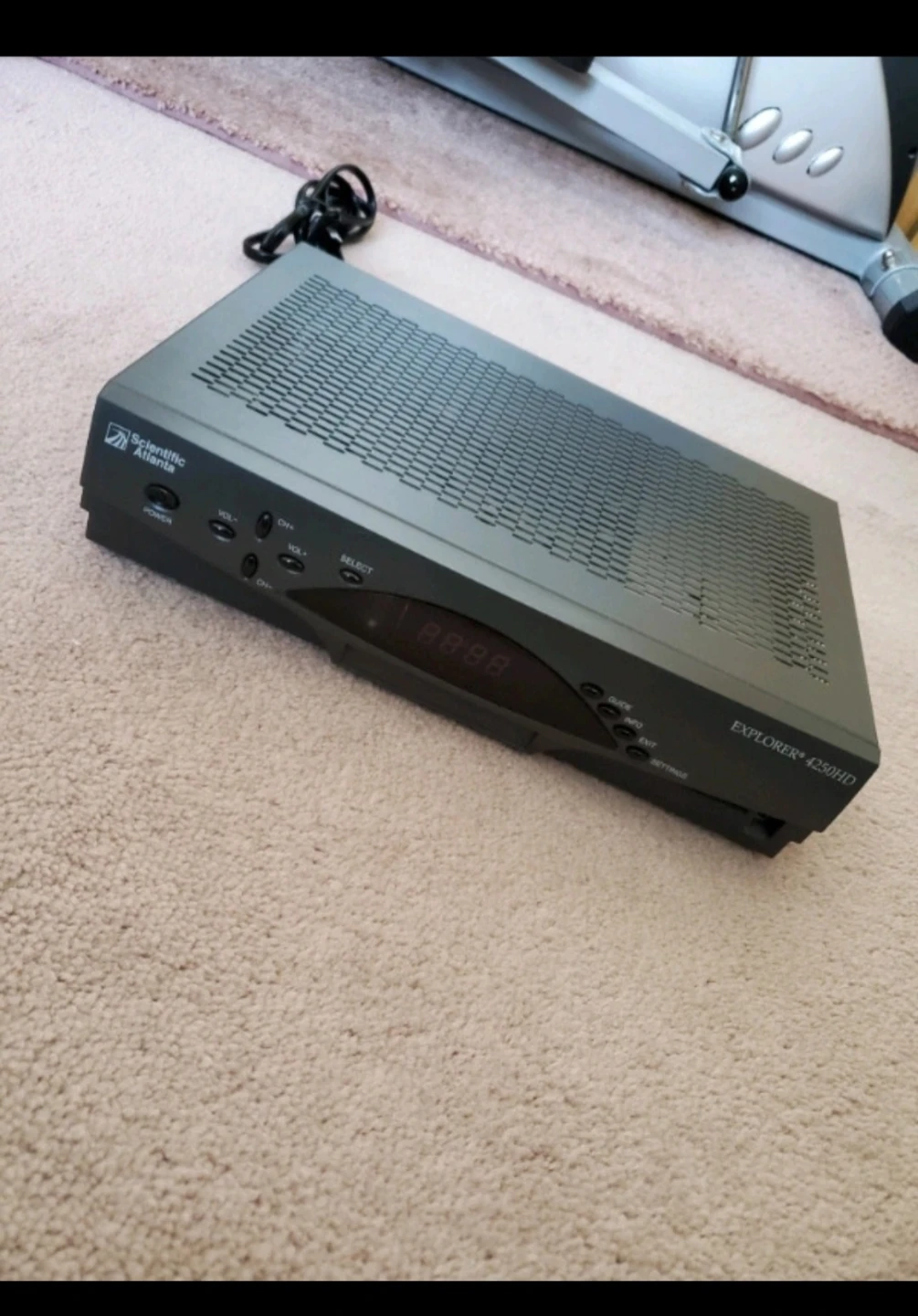 HDTV Cable Box - photo 5