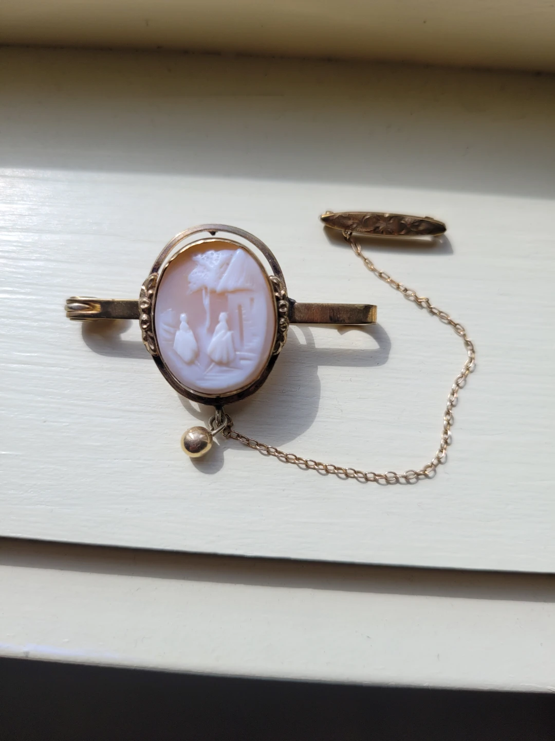 Vintage Cameo Brooch with Safety Chain