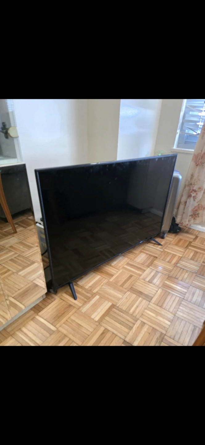 VIZIO 50" Smart TV