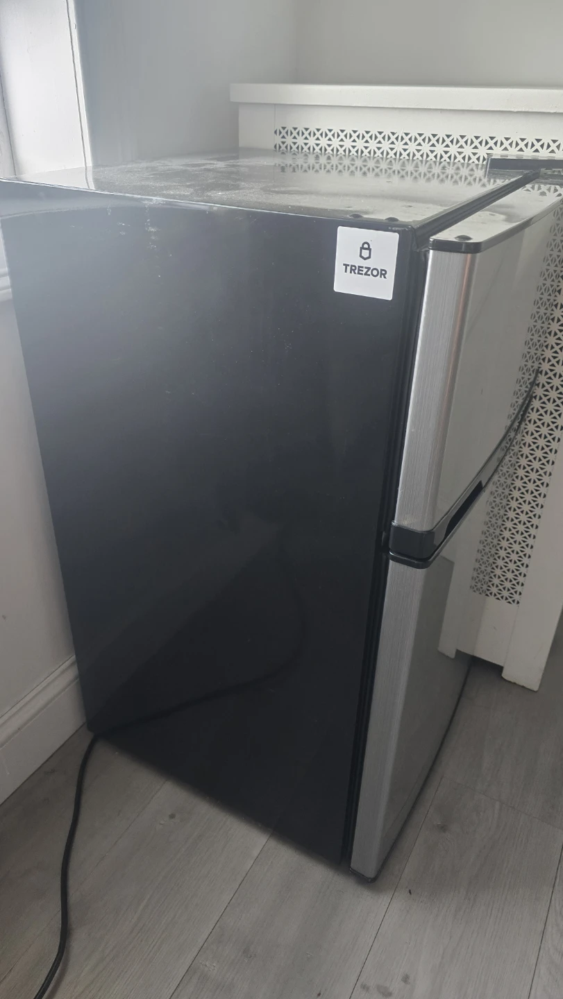 Kenmore Mini Fridge