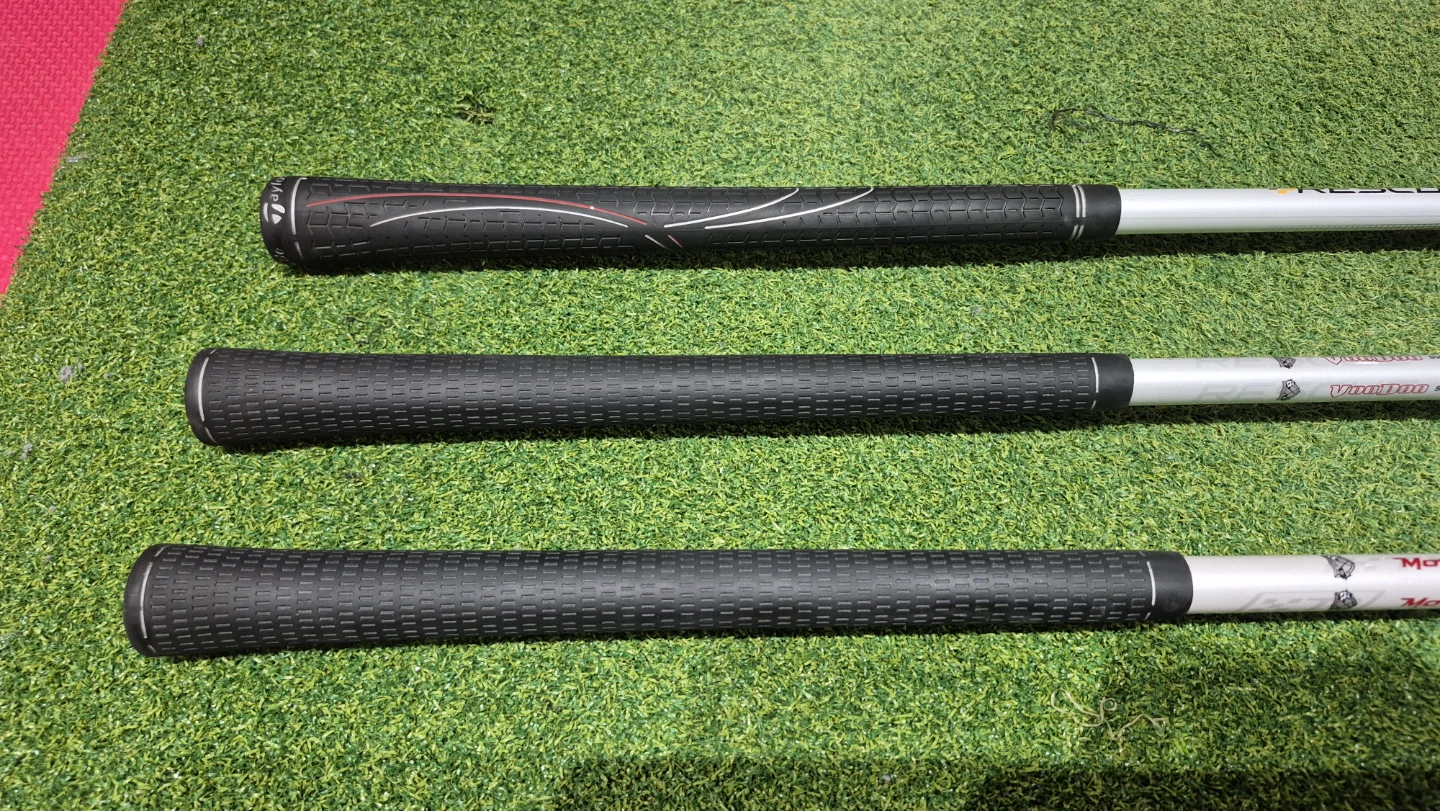 (LH) TaylorMade R9 Rescue Golf Clubs (3w, 3h, 4h) - photo 3