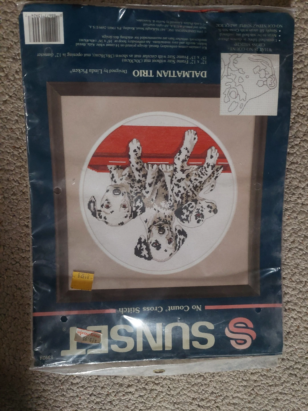 Cross stitch pattern kits and diamond painting