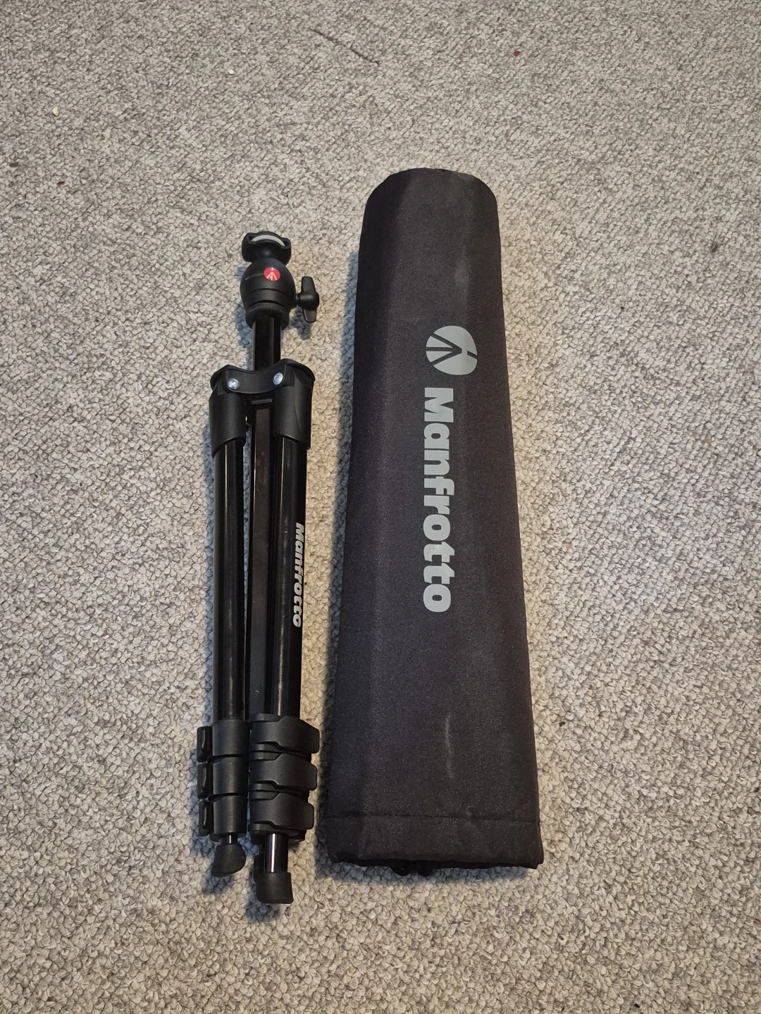 Manfrotto Tripod with Ball Head and Case
