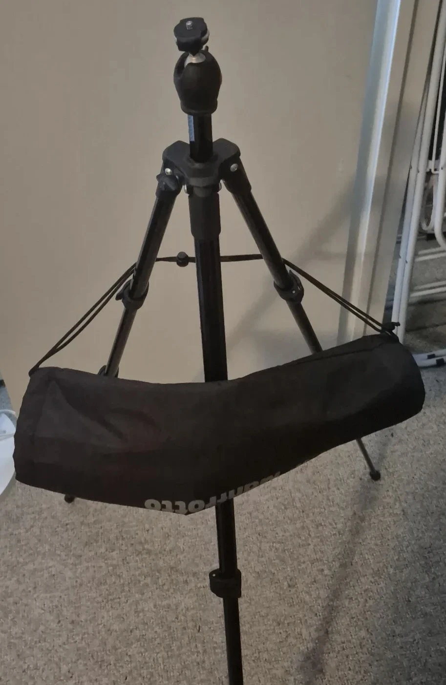 Manfrotto Tripod with Ball Head and Case - photo 3