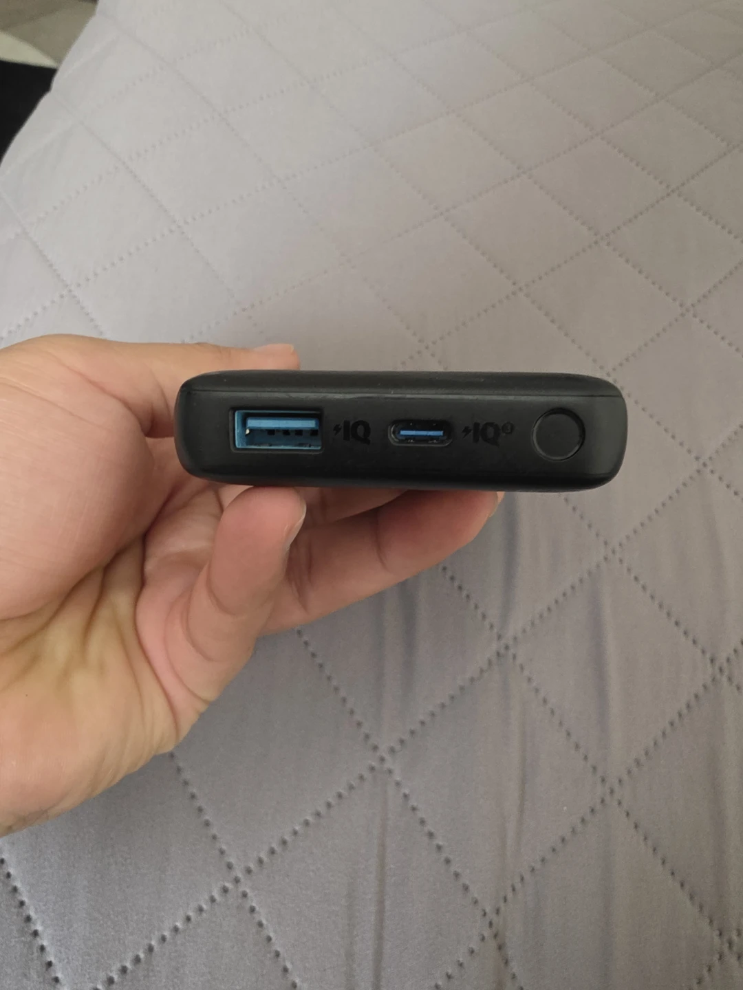 Anker PowerCore Wireless Portable Charger - photo 2